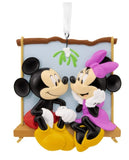 RESIN MICKEY MINNIE ON SWING